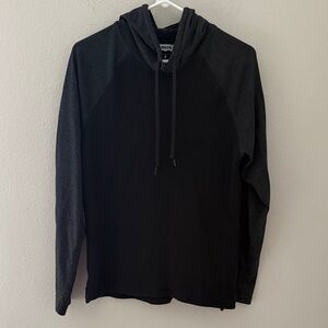 Levi's Men's Black and Gray Mixed Waffle Knit‎ Hoodie Size Medium